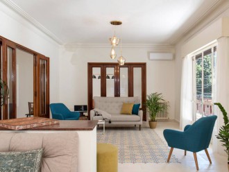 Maud's Elegant Cocoon at Monot