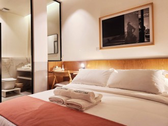 BREI Suites: City Comfort