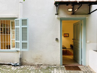 Design Studio in Mar Mkhayel, 24/7 power