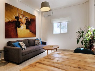 Railway House 1BR Apt w/front yard, 24 hours power