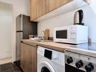 Railway House 1BR Apt w/front yard, 24 hours power