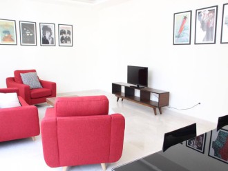 #1 Modern 3BR Apt next to Hotel Dieu