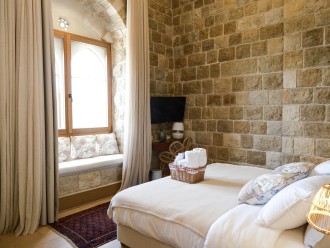 Beit Aabey Guest House - 4 BR Guest House