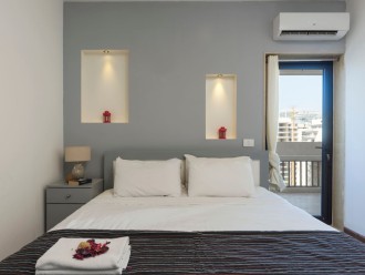 1BD Easy Clemenceau - Power 24/7 + Balcony