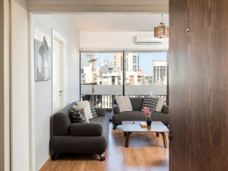 1BD Easy Clemenceau - Power 24/7 + Balcony