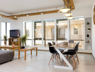 2BD Sunny & Spacious Clemenceau - Power 24/7