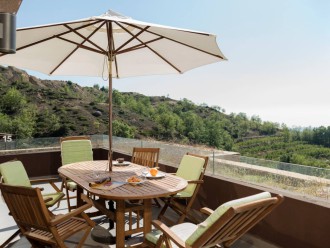 2 BD chalet in Redrock with Beautiful terraces